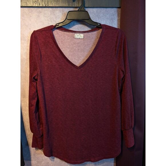 Maurices plain long sleeved t-shirt bundle. Large - Picture 3 of 5